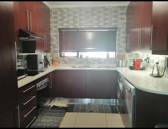 2 BEDROOM PROPERTY TO RENT IN SOLHEIM